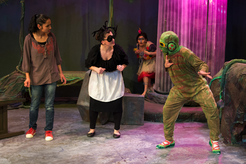 Fright night from left: Siumara Samayoa, Gabriela Dipascuale, Rosa Cristobal and Juan Antonio Martínez enact a dream sequence.