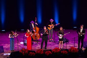 Mark O'Connor's An Appalachian Christmas